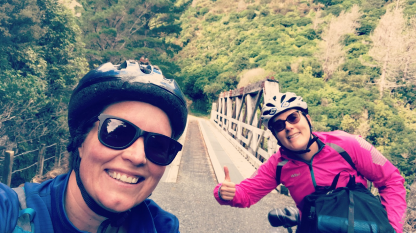 B4EAFE49 6F6B 47E9 A448 AD4F18FFCF90