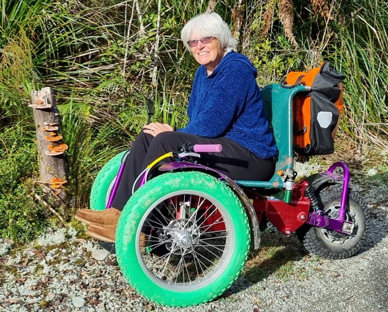 Ella Kahu in Daisy with more fungi v2